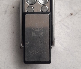 CHÌA JG INOX